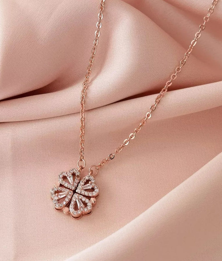 Heart Magnetic Necklace - Rose gold/Silver