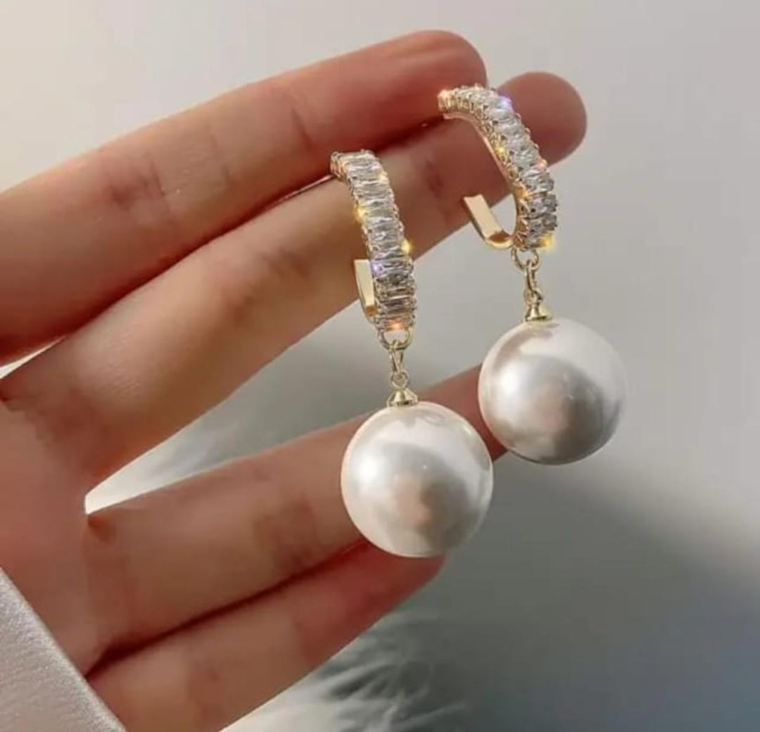 Pearl Diamond cut Earrings