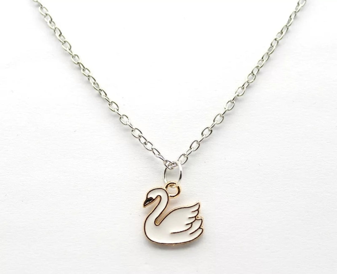 White Swan Neckchain