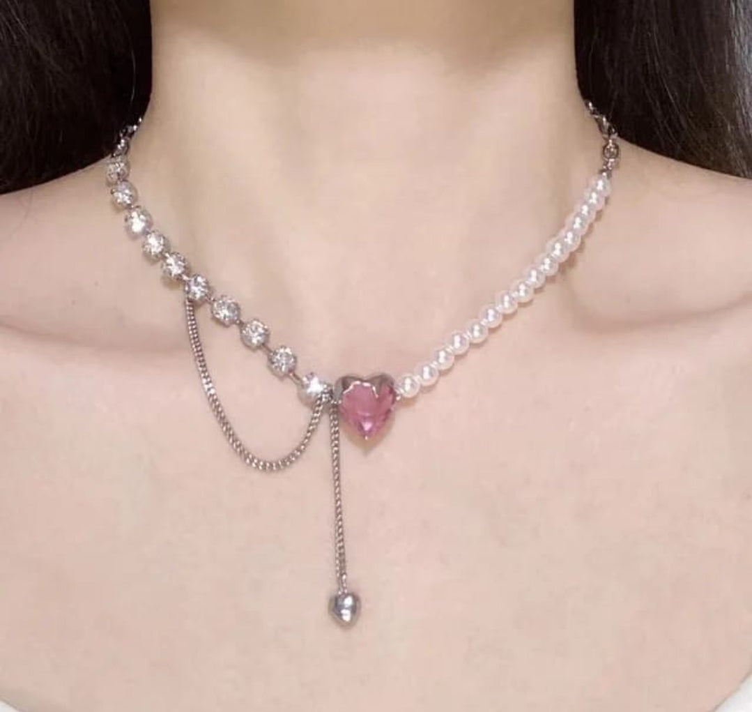 Pink crystal pearl necklace