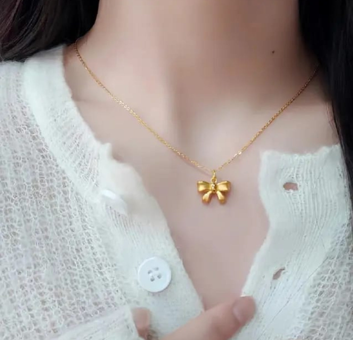 Golden Bow Pendant Necklace