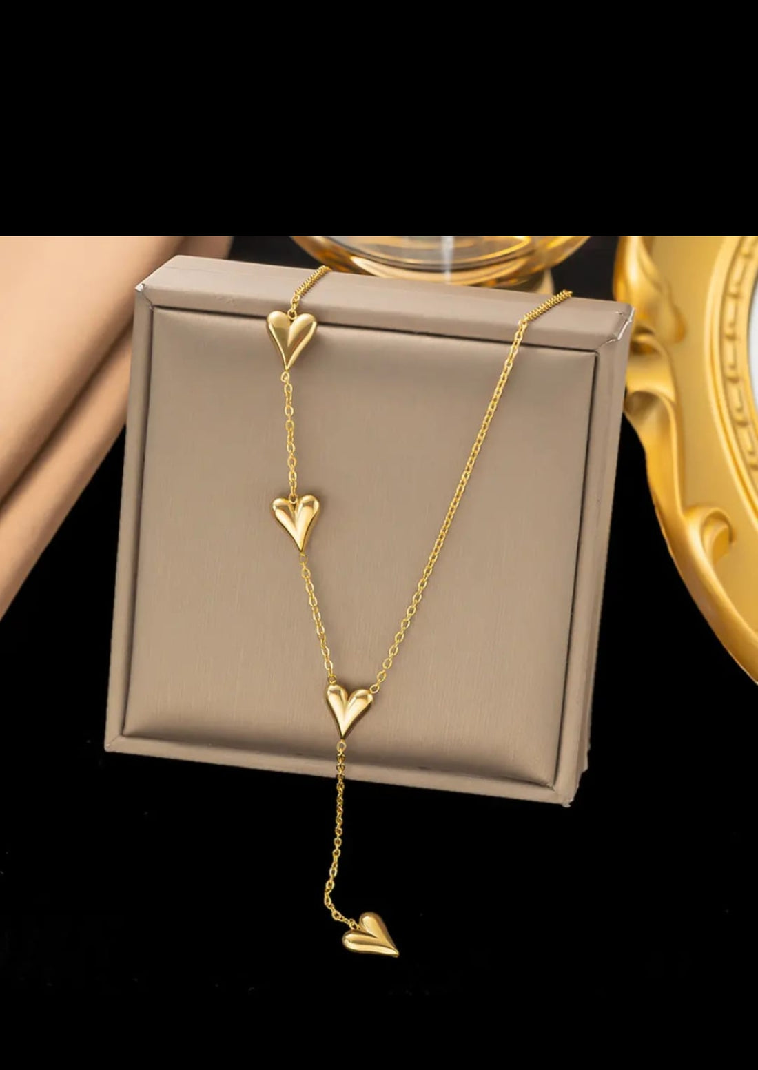 Four Hearts Long Neckchain